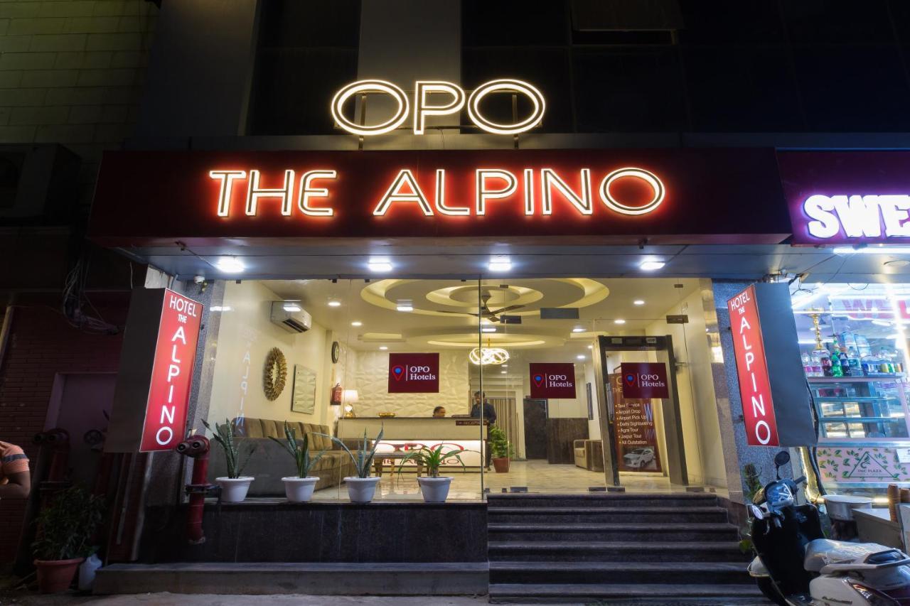 The Alpino Hotel New Delhi Eksteriør bilde